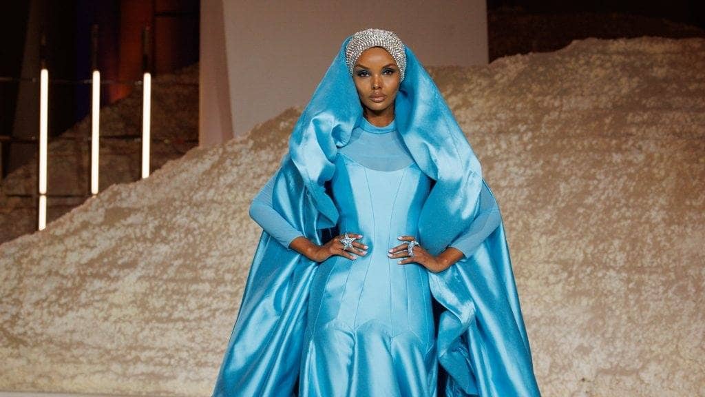 Saudi fashion event stuns the crowd