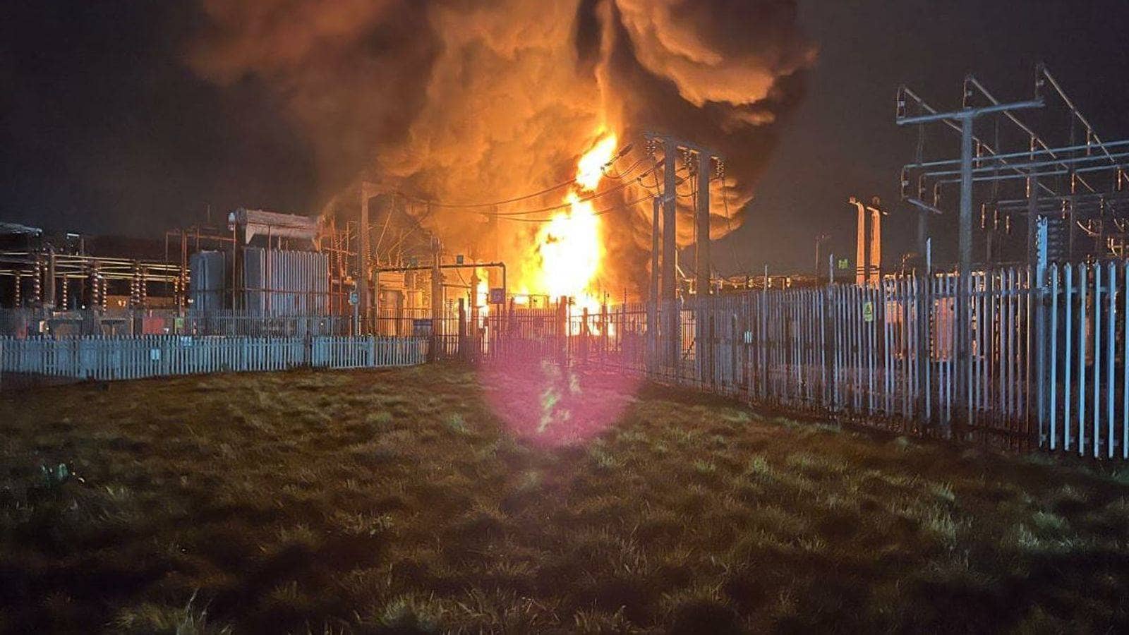 'Catastrophic failure' that led to Heathrow power outage revealed – as report outlines missed chances to prevent it