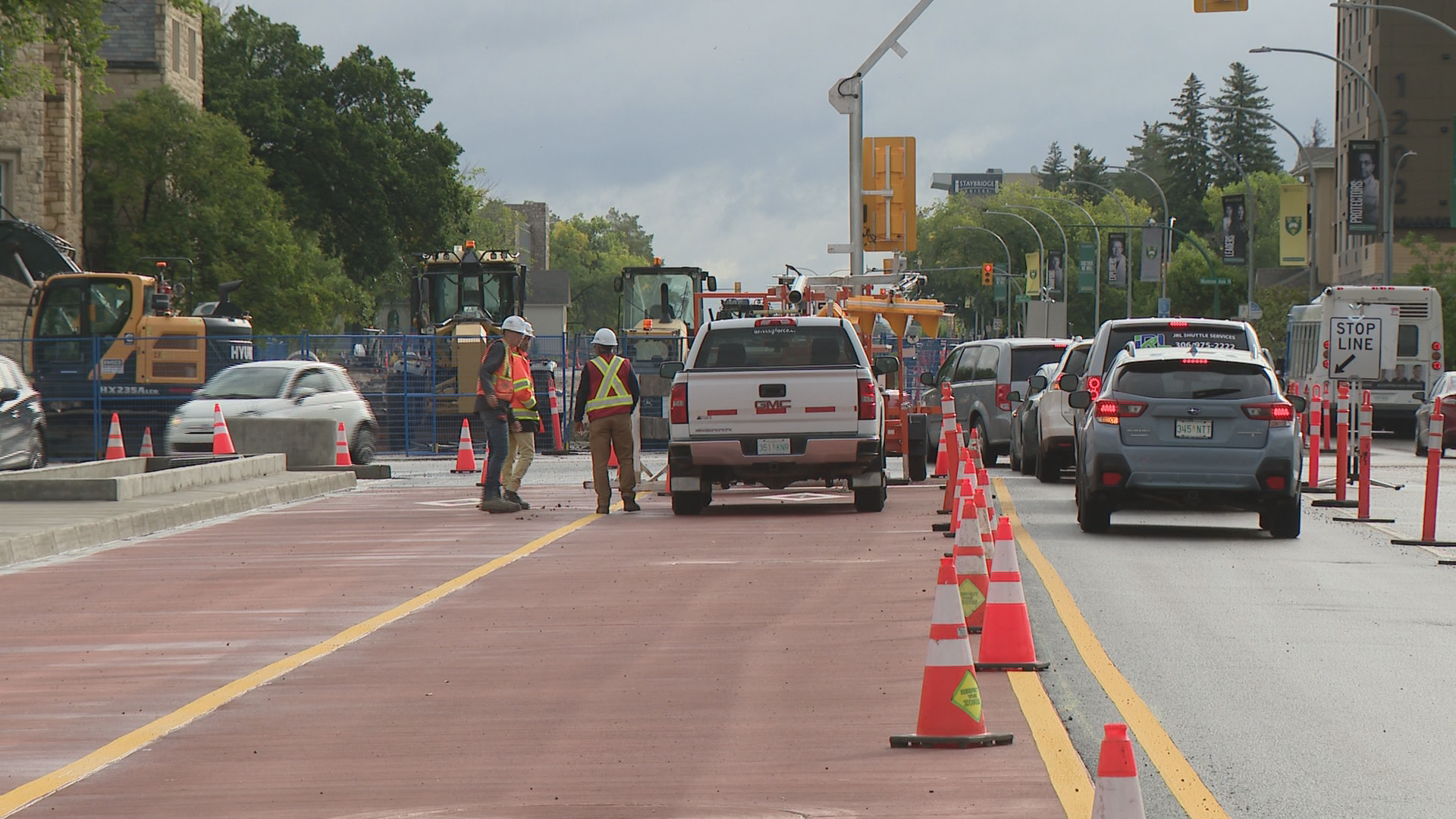 College-drive-traffic.bmp