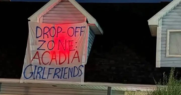 Sign hung during homecoming prompts response from Nova Scotia university president