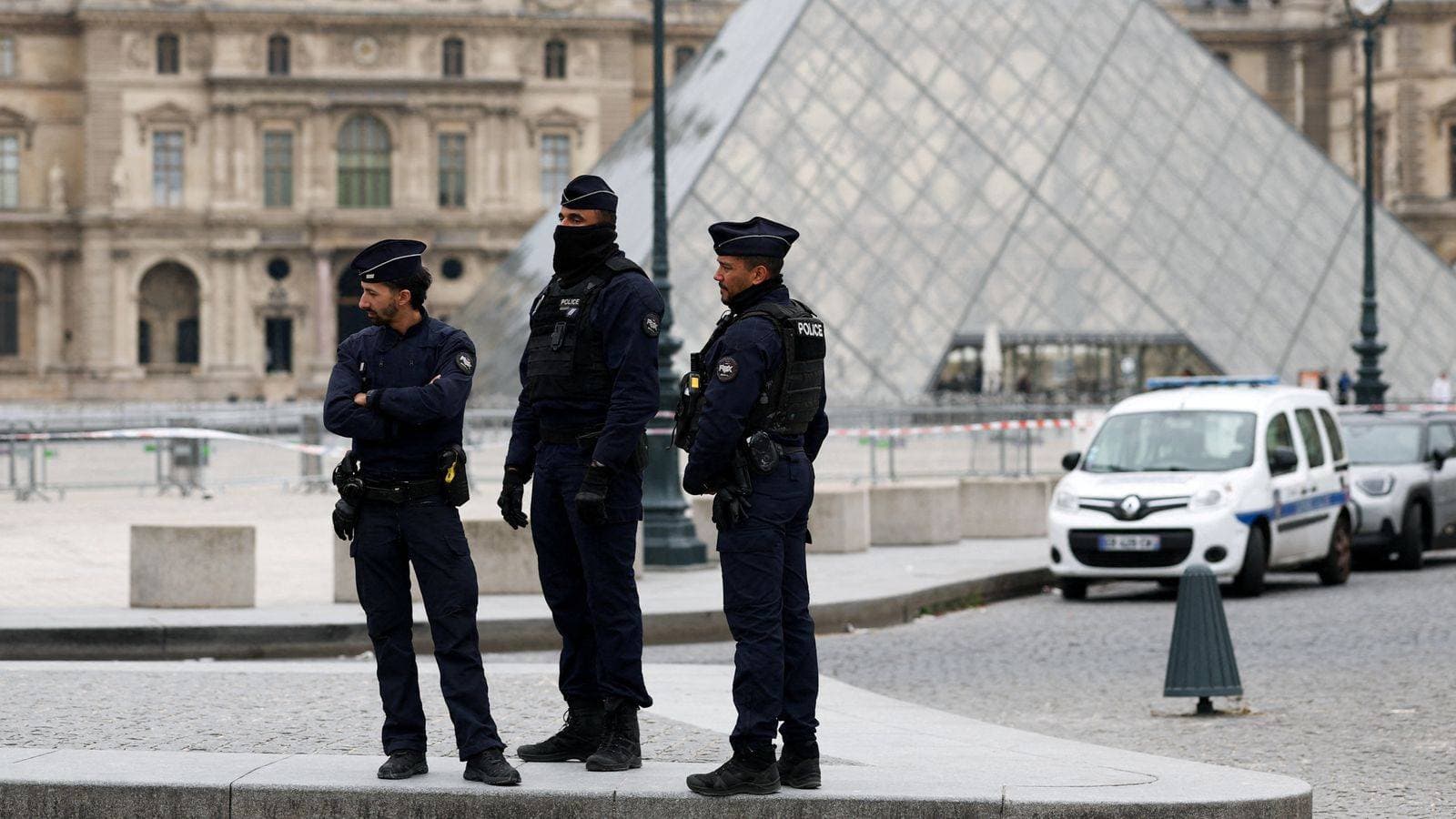 ‘Priceless’ jewellery stolen from Louvre museum in Paris as authorities reveal details of daring raid
