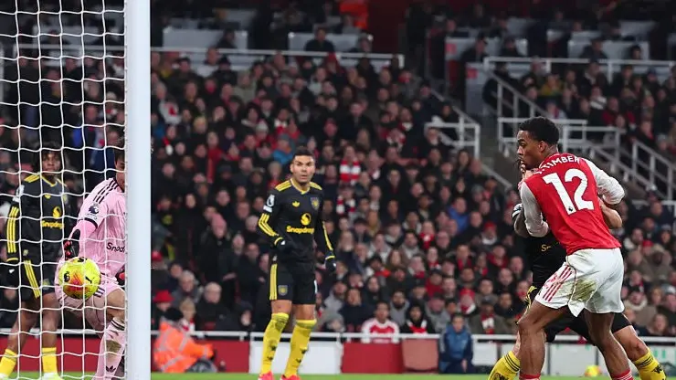 Arsenal vs Man Utd LIVE