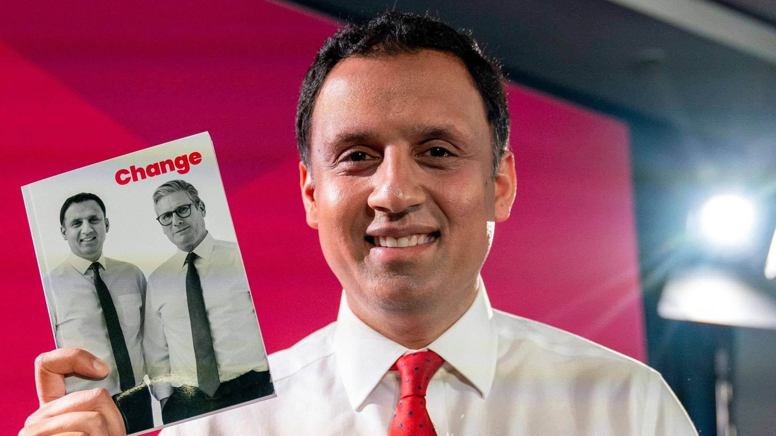 Anas Sarwar has called on PM Keir Starmer to resign.