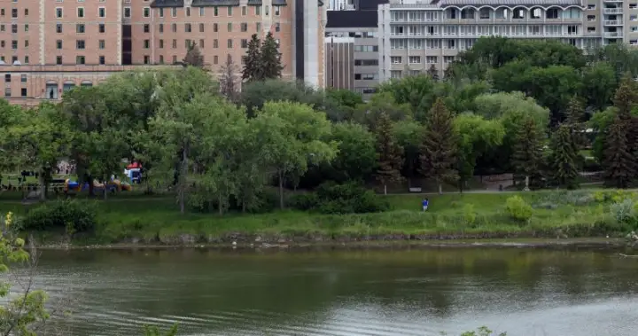 High flows in South Saskatchewan River dislodge buoys and trigger rescues
