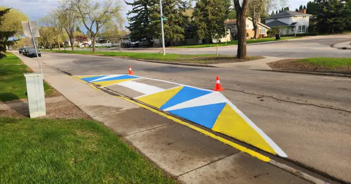 Saskatoon resident improves crosswalk to enhance pedestrian safety