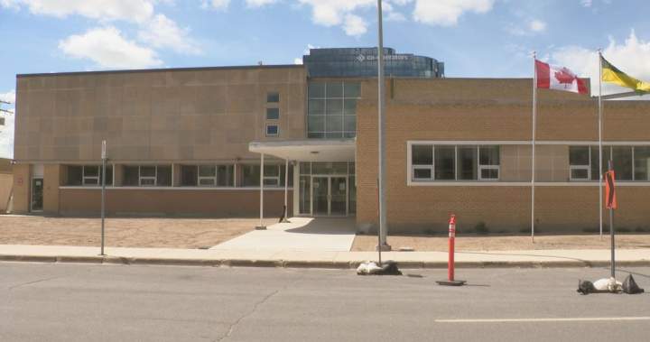 Regina council reissues permit for mosque’s weekly call to prayer