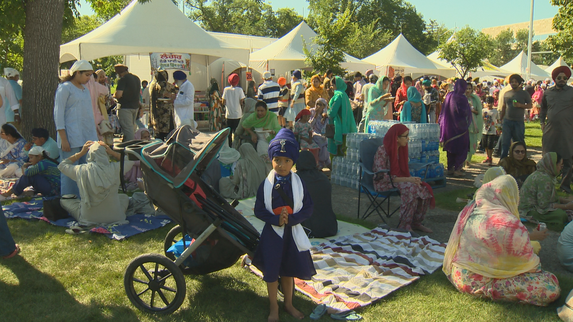 Sikh community receives death threats ahead of holy procession in Winnipeg