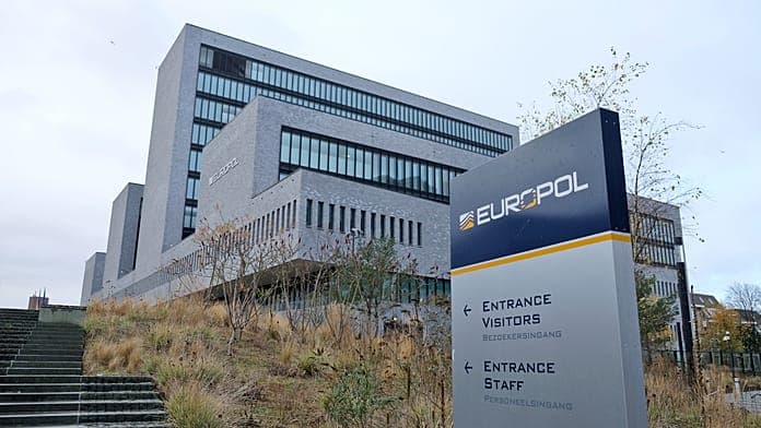 Europol identifies 731 organised crime networks operating across the EU Europol identifies 731 organised crime networks operating across the EU