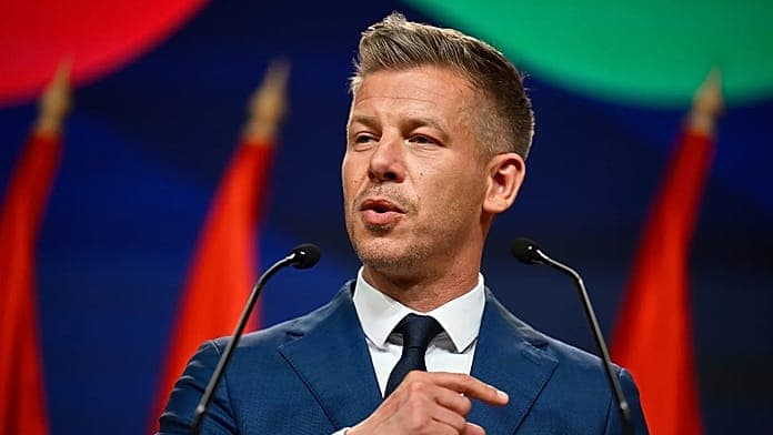 Hungarian PM-elect péter magyar urges swift parliamentary session for new government Hungarian PM-elect péter magyar urges swift parliamentary session for new government