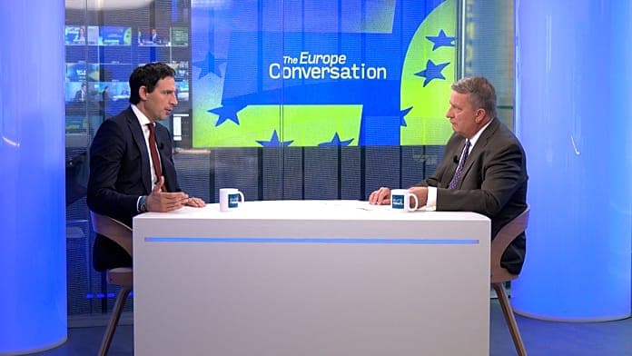 EU climate commissioner urges shift to alternative energy sources EU climate commissioner urges shift to alternative energy sources
