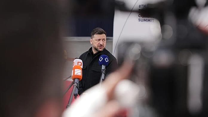 Hungary returns seized cash and gold to Ukraine's Oschadbank, says Zelenskyy Hungary returns seized cash and gold to Ukraine's Oschadbank, says Zelenskyy