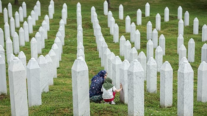 More than 6,500 march in Bosnia to commemorate Srebrenica genocide victims