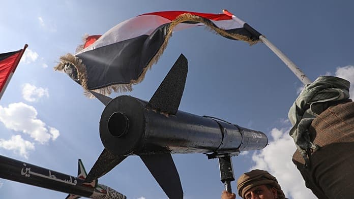 Houthi rebels launch missile attacks on Saudi Arabia, targeting Yanbu Houthi rebels launch missile attacks on Saudi Arabia, targeting Yanbu