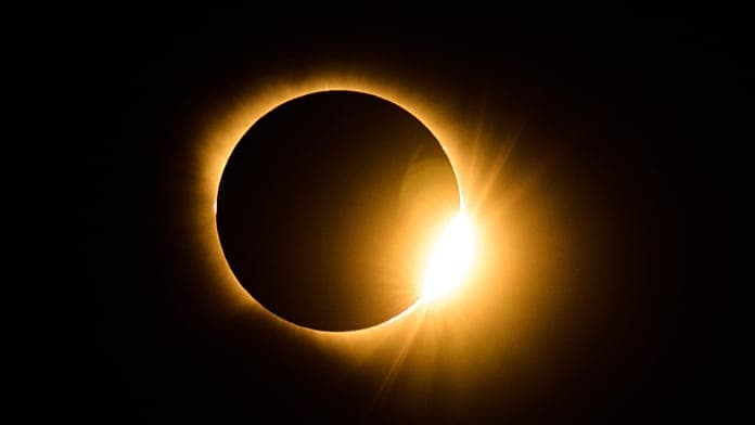 Spain experiences first total solar eclipse in over a century