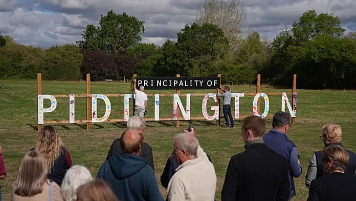 Piddington votes to secede from the UK in protest against asylum plans Piddington votes to secede from the UK in protest against asylum plans