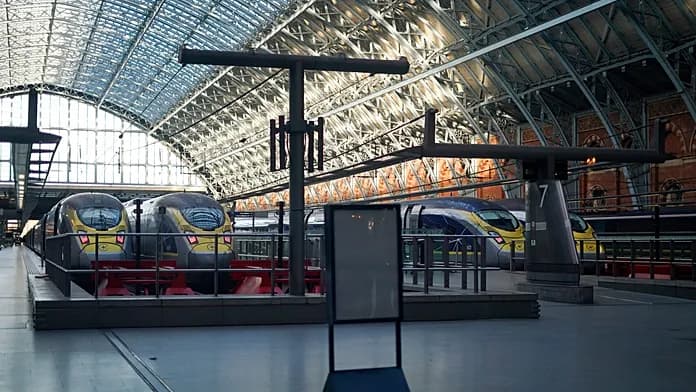 Minibus collision with shuttle train injures 19 at Eurotunnel site Minibus collision with shuttle train injures 19 at Eurotunnel site