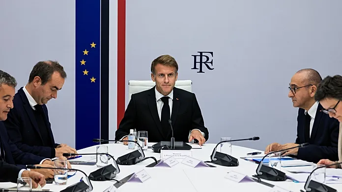 Macron vows to hold accountable those responsible for France’s unrest Macron vows to hold accountable those responsible for France’s unrest
