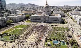 Nationwide ‘No Kings’ protests draw massive crowds against Trump administration Nationwide ‘No Kings’ protests draw massive crowds against Trump administration