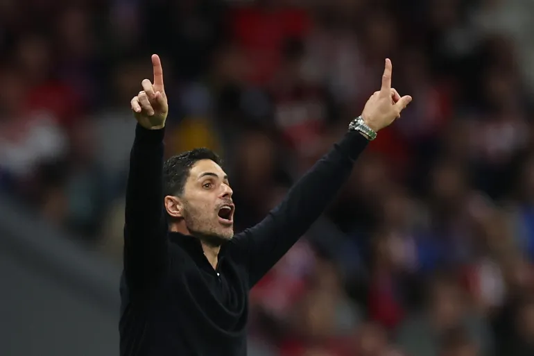 Arsenal Aim for Six-Point Lead Against Fulham in Premier League Clash
