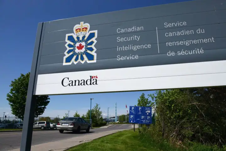 Watchdog cautions CSIS on risks of stereotyping foreign nationals in security checks