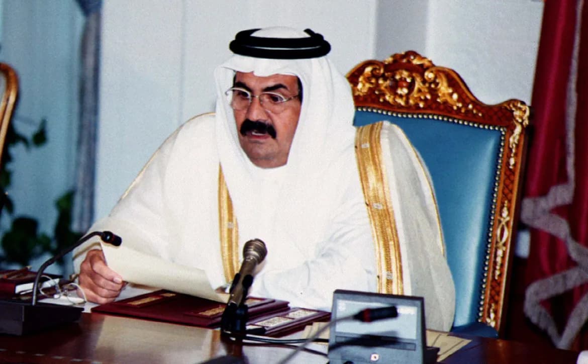 Qatari Father Emir Sheikh Hamad bin Khalifa Al Thani dies at 74 Qatari Father Emir Sheikh Hamad bin Khalifa Al Thani dies at 74