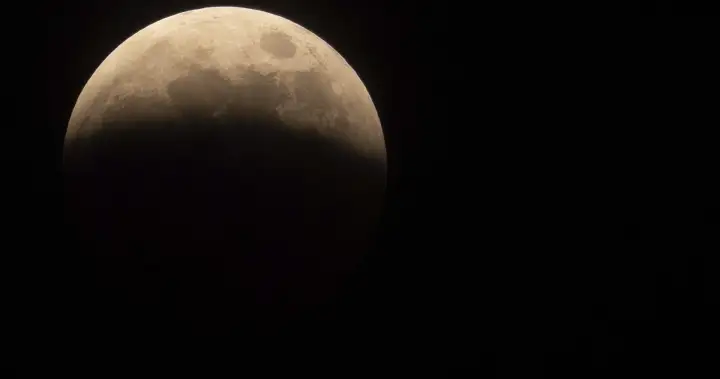 Partial lunar eclipse to be visible across central and eastern Canada