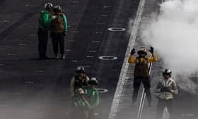 US Navy veterans raise concerns over USS Abraham Lincoln sailors' health US Navy veterans raise concerns over USS Abraham Lincoln sailors' health