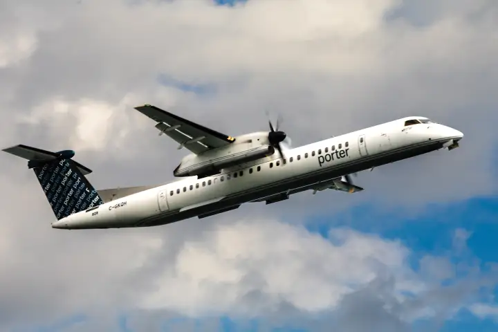 Porter Airlines flight cancelled after child refuses to wear seatbelt