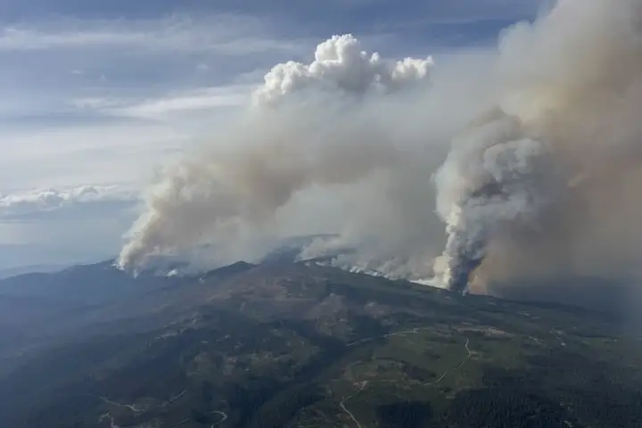 B.C. evacuees return home Saturday with warnings to prepare for changes